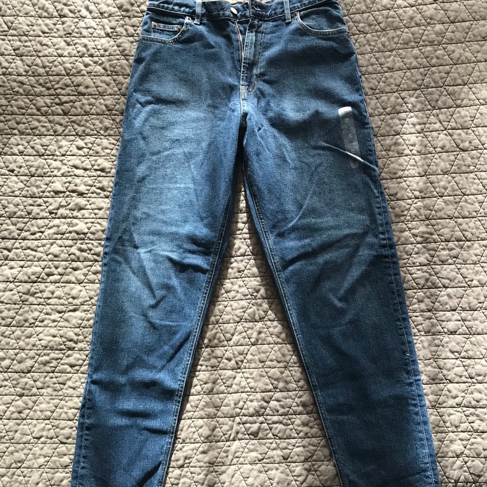 GAP mom jeans. NWT. Never worn